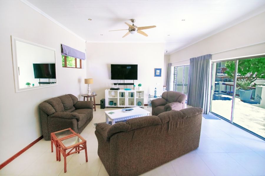 To Let 4 Bedroom Property for Rent in St Francis Bay Village Eastern Cape